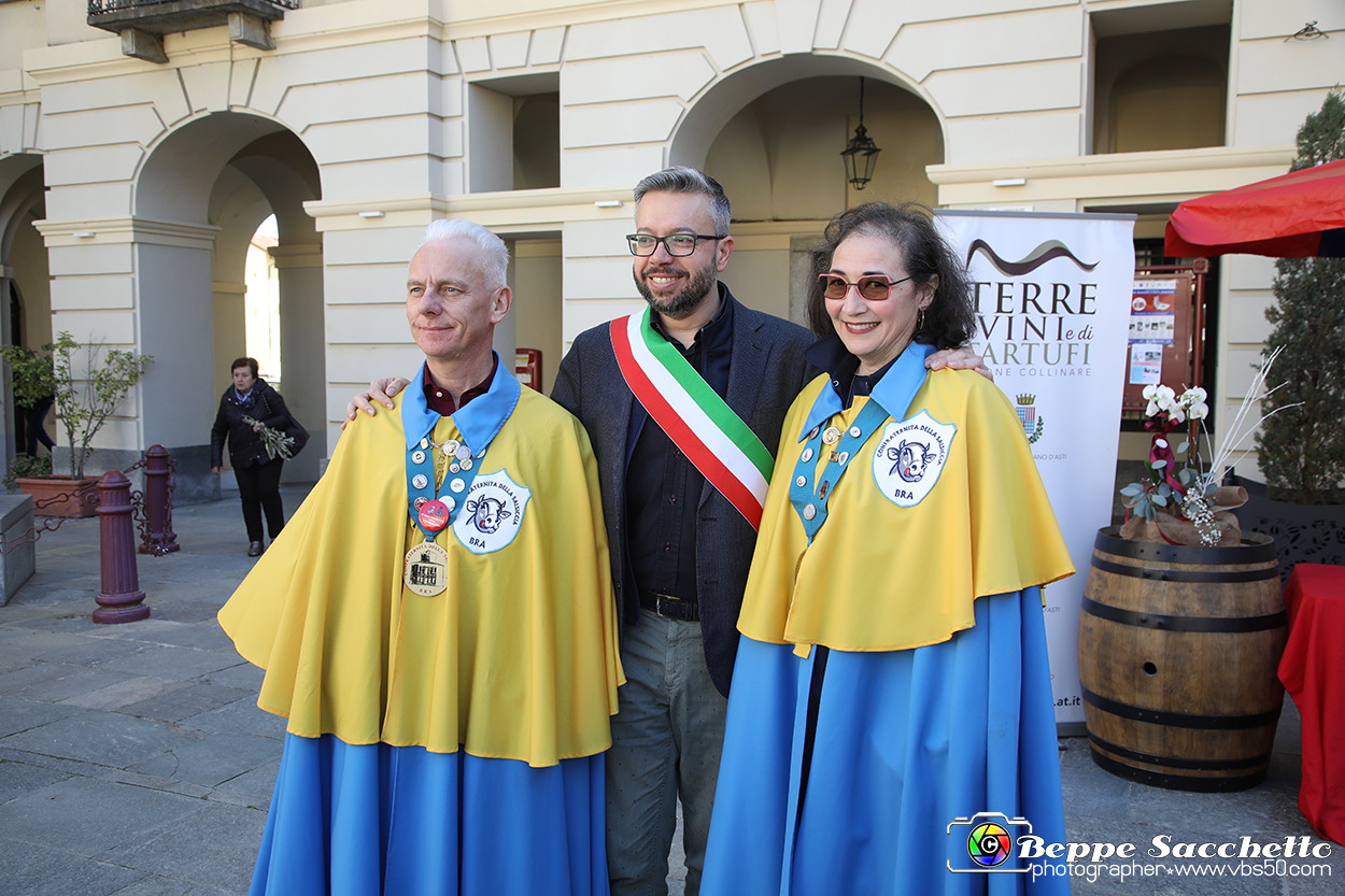 VBS_6768 - Fiera Storica di San Giuseppe 2024 - Alla Corte del Vino Barbera...la Salsiccia di Bra.jpg